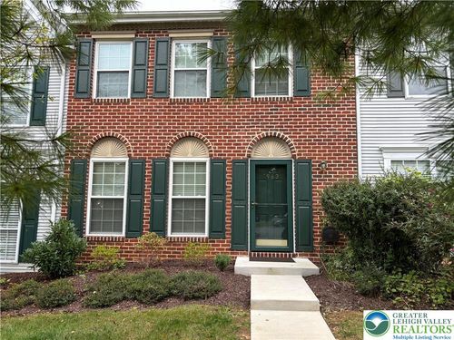 1963 Delancey St, Hellertown, PA, 18055-2809 | Card Image