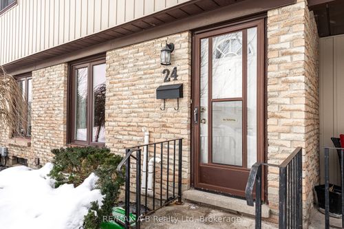 24-91 Avonwood Dr, Stratford, ON, N4Z1B2 | Card Image