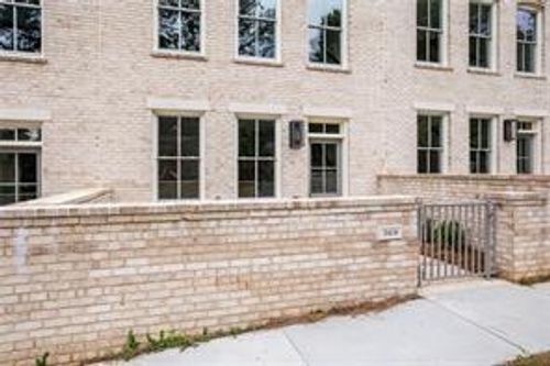 9-3418 Landen Pine Ct Ne, Atlanta, GA, 30305-3781 | Card Image