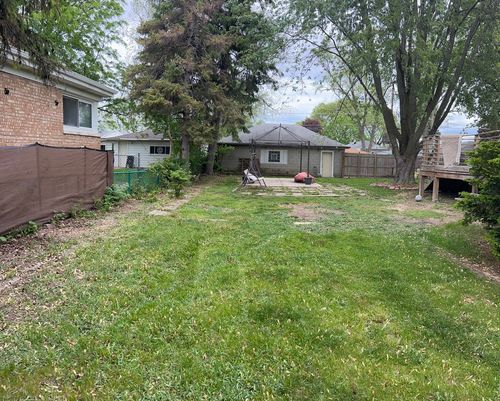 8720 Palmer St, River Grove, IL, 60171-1910 | Card Image