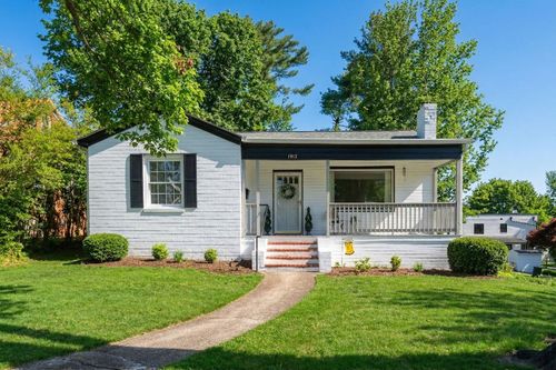 1913 Monticello St, Waynesboro, VA, 22980-2203 | Card Image