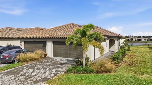 14044 Hunter Oak Dr, FORT MYERS, FL, 33913-9990 | Card Image