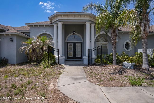 7285 Nightwalker Rd, House other with 4 bedrooms, 3 bathrooms and null parking in WEEKI WACHEE FL | Image 4