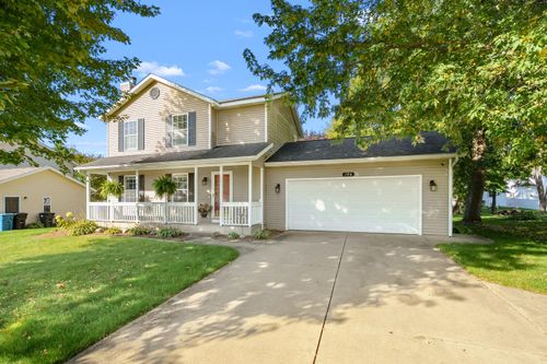 194 Apple Blossom Ln, Battle Creek, MI, 49015-7602 | Card Image