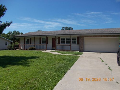 7031 W Lone Oak Street, Springfield, MO, 65803 | Card Image