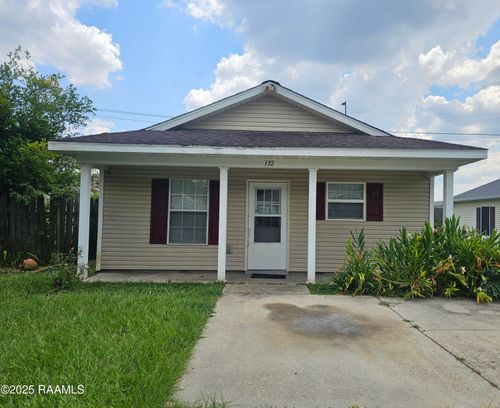 132 E Gilman Rd, Lafayette, LA, 70501-3510 | Card Image