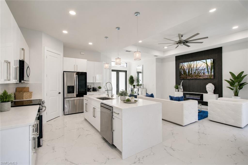 Residential in CAPE CORAL 3
