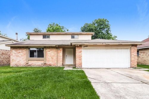 11923 Yeatmah Ln, Houston, TX, 77067-2028 | Card Image