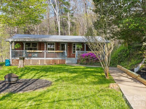 71 Mace Rd, Marshall, NC, 28753-5818 | Card Image