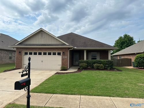 483 E Mossyleaf Dr Sw, Huntsville, AL, 35824-4072 | Card Image