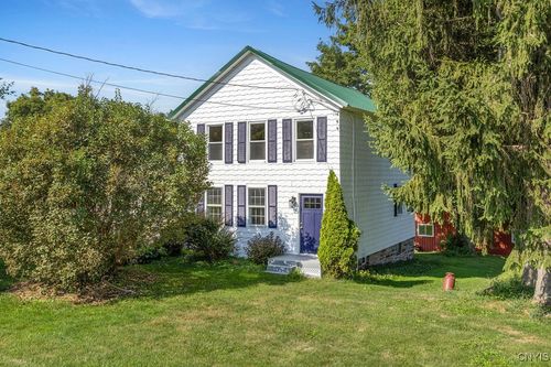 3183 Mohawk St, Paris, NY, 13456-2711 | Card Image