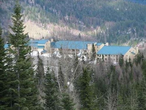 28600 N Mt Spokane Park Dr, Mead, WA, 99021-8747 | Card Image