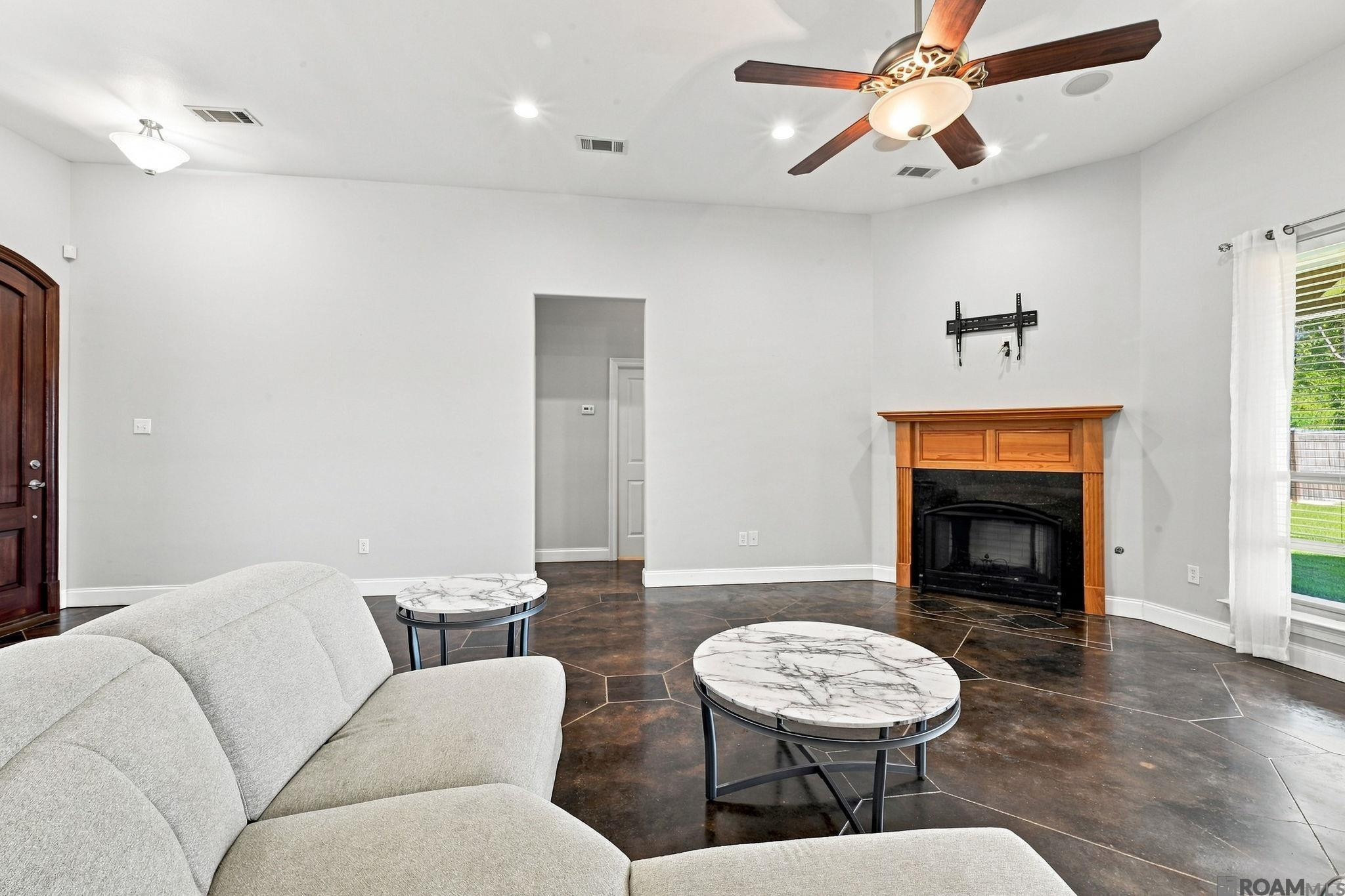 Residential in Denham Springs 4