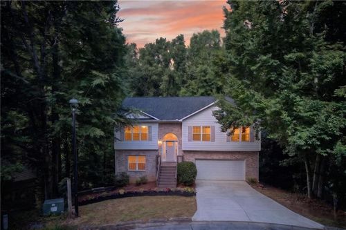 9917 Silver Leaf Court, Douglasville, GA, 30135 | Card Image
