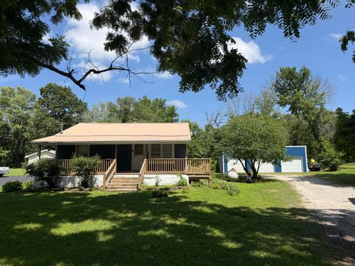 624 N Oakland Avenue, Bolivar, MO, 65613 | Card Image