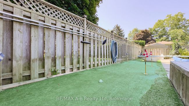 18 Conway Crt, House other with 4 bedrooms, 3 bathrooms and 10 parking in Thamesford ON | Image 36