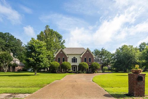 9824 Woodland Run Ln, Cordova, TN, 38018-6678 | Card Image