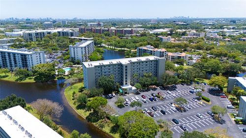 507-2232 N Cypress Bend Dr, Pompano Beach, FL, 33069-5603 | Card Image