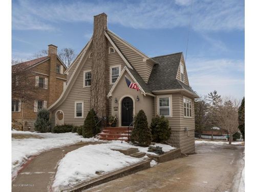 836 8th Ave Sw, Rochester, MN, 55902-6308 | Card Image