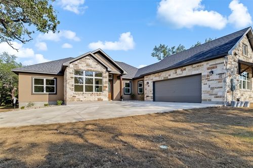 122 Creekside Cv, Marble Falls, TX, 78654-8424 | Card Image