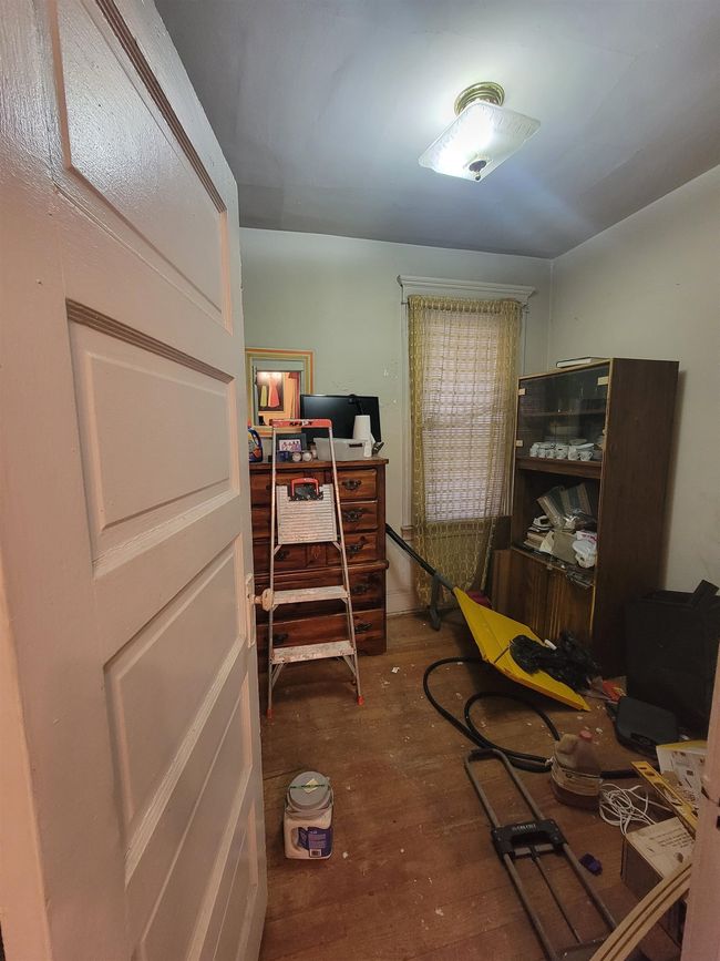 25 Dwight St, Home with 0 bedrooms, 2 bathrooms and null parking in Jersey City NJ | Image 10