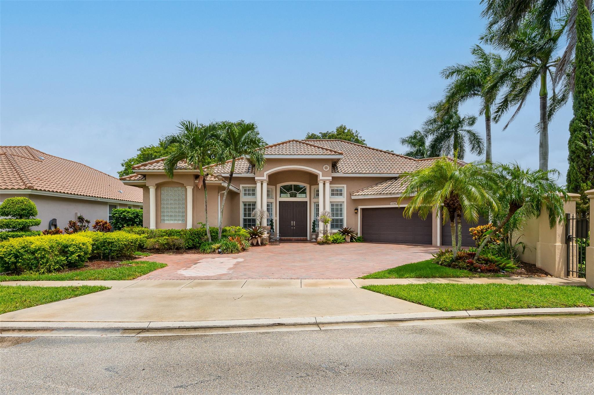 Kensington Ct, Boca Raton, FL 33428