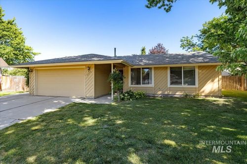 3575 N Jones Pl, Boise, ID, 83704-4031 | Card Image