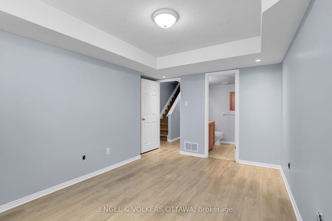 10 - 811 Longfields Dr, Condo with 2 bedrooms, 3 bathrooms and 2 parking in Nepean ON | Image 24