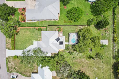 9830 Oak Trl, Micco, FL, 32976-3312 | Card Image