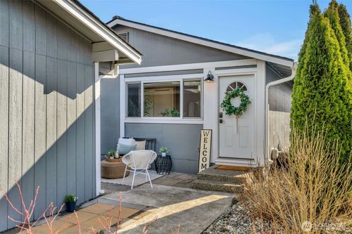 8802 14th St Ne, Lake Stevens, WA, 98258-2456 | Card Image