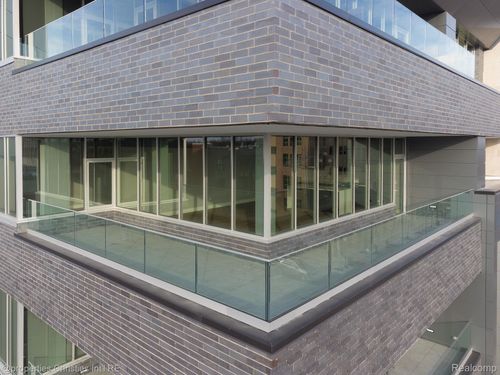 unit-518-118 N Main St, Royal Oak, MI, 48067-2787 | Card Image