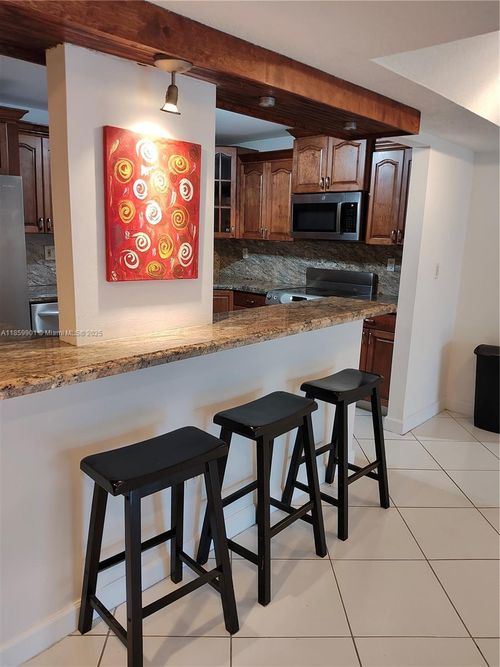 apt-411-9735 Nw 52nd St, Doral, FL, 33178-2012 | Card Image
