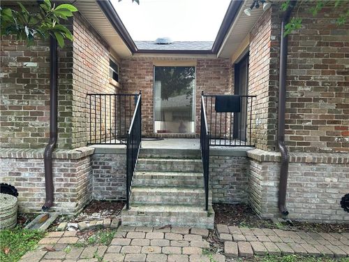 4317 James Dr, Metairie, LA, 70003-1323 | Card Image