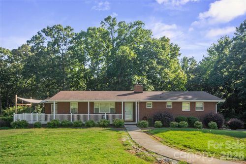 3303 Pikeview Rd, FORT MILL, SC, 29715-6705 | Card Image