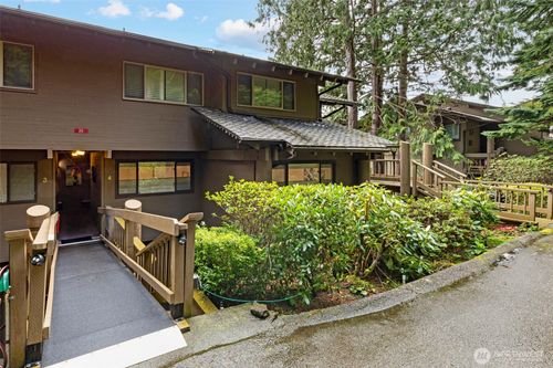 unit-4-211 N Bay Ln, Port Ludlow, WA, 98365-9312 | Card Image