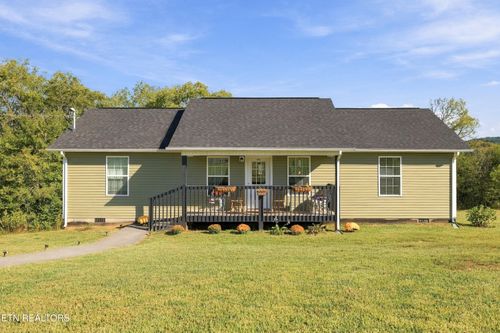 416 Southern Red Oak Drive, New Market, TN, 37820 | Card Image
