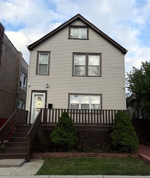 2711 Marmora Ave, Chicago, IL, 60639-1219 | Card Image