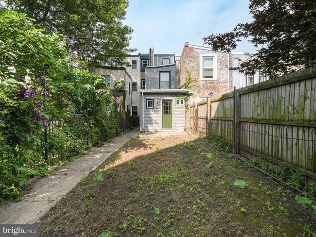 2010 E Dauphin St, Townhouse with 3 bedrooms, 3 bathrooms and null parking in PHILADELPHIA PA | Image 30