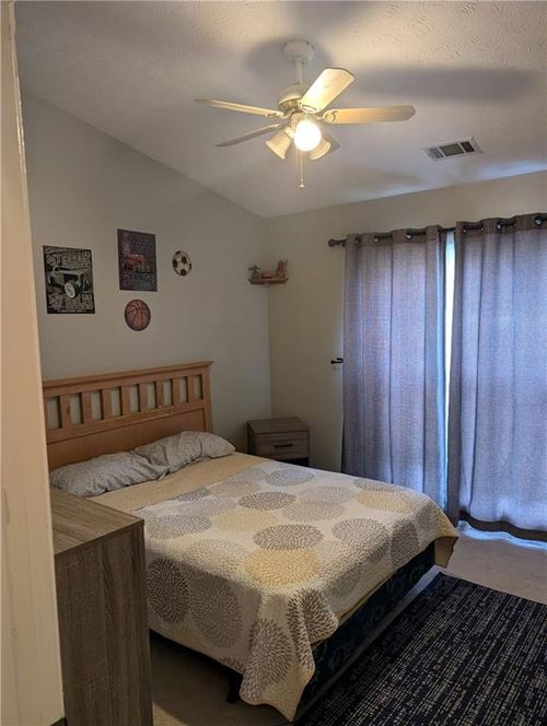 2105 Lake Ford Cir, Duluth, GA, 30096-7203 | Card Image