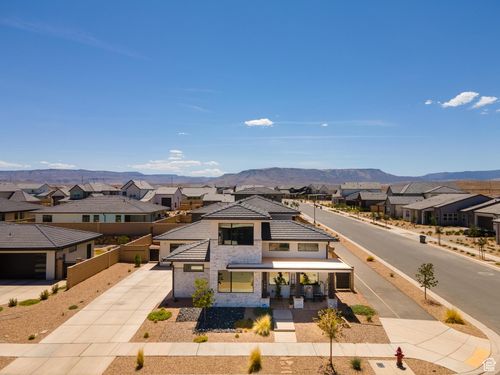 755 Escalante Dr, St George, UT, 84790-7607 | Card Image