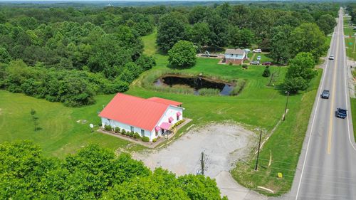 6169 Highway 100, Bon Aqua, TN, 37025-1368 | Card Image