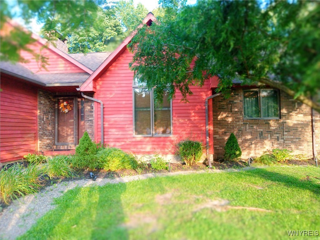 Peach St, Bath, NY 14810