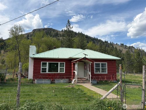 17525 N Highway 21, Malo, WA, 99150-9703 | Card Image