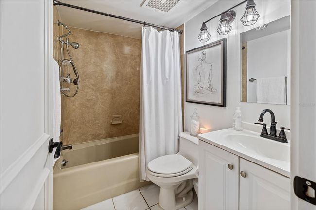 UNIT-801 - 2413 Bayshore Blvd, Condo with 2 bedrooms, 2 bathrooms and null parking in TAMPA FL | Image 16