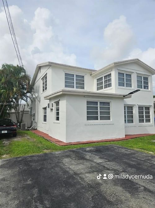 1-3431 Sw 4th St, Miami, FL, 33135-2569 | Card Image