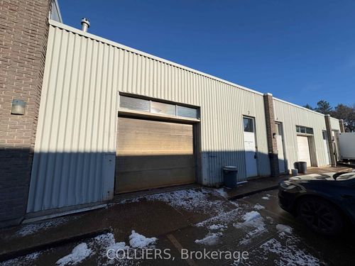 3-475 Edward Ave, Richmond Hill, ON, L4C5E5 | Card Image