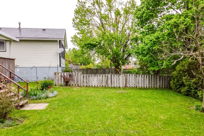51 Heather St, House other with 3 bedrooms, 2 bathrooms and 2 parking in Barrie ON | Image 30