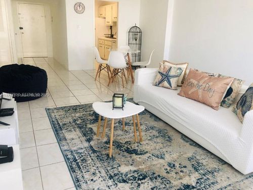 541-100 Lincoln Rd, Miami Beach, FL, 33139-2013 | Card Image