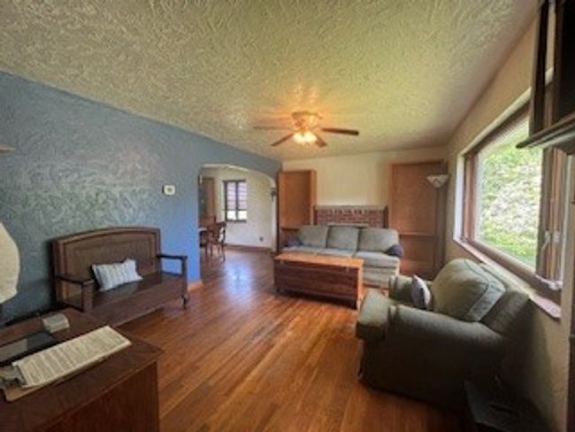 798 Hecla Road, House other with 3 bedrooms, 2 bathrooms and 2 parking in Mt. Pleasant Twp - Wml PA | Image 5