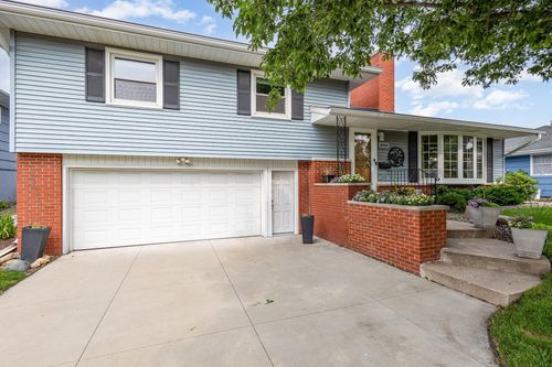 6720 Oakland Ave, Richfield, MN, 55423-2554 | Card Image